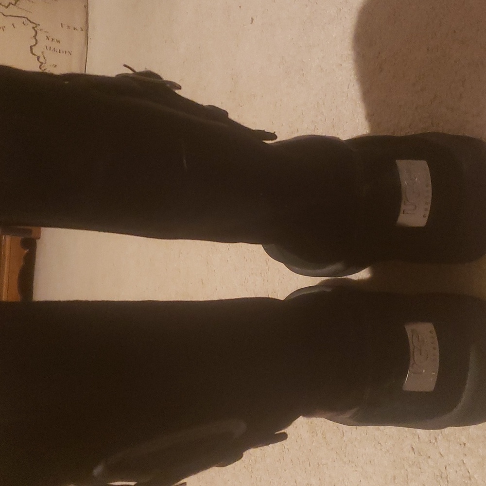 Limited Edition Uggs womens
